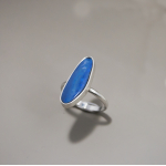 ZILVEREN RING MET BLAUWE OPAAL MAAT 17.5