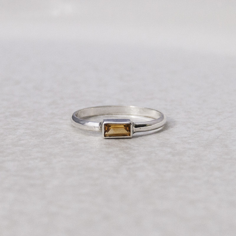 SILVER RING WITH BAGUETTE YELLOW CITRINE, SIZE 16