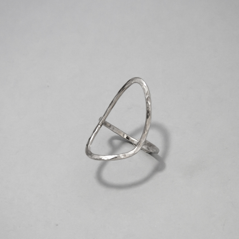 HAMMERED ORGANIC SHAPED RING  IN SILVER