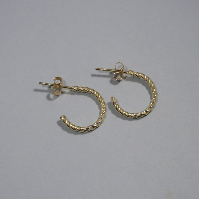 14 GOLD TURNED EARRINGS