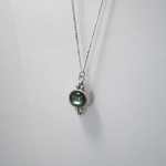 ZILVEREN KETTING MET LABRADORIET HANGER