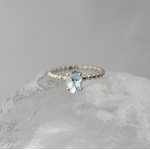 14K WITGOUDEN RING MET AQUAMARIJN  