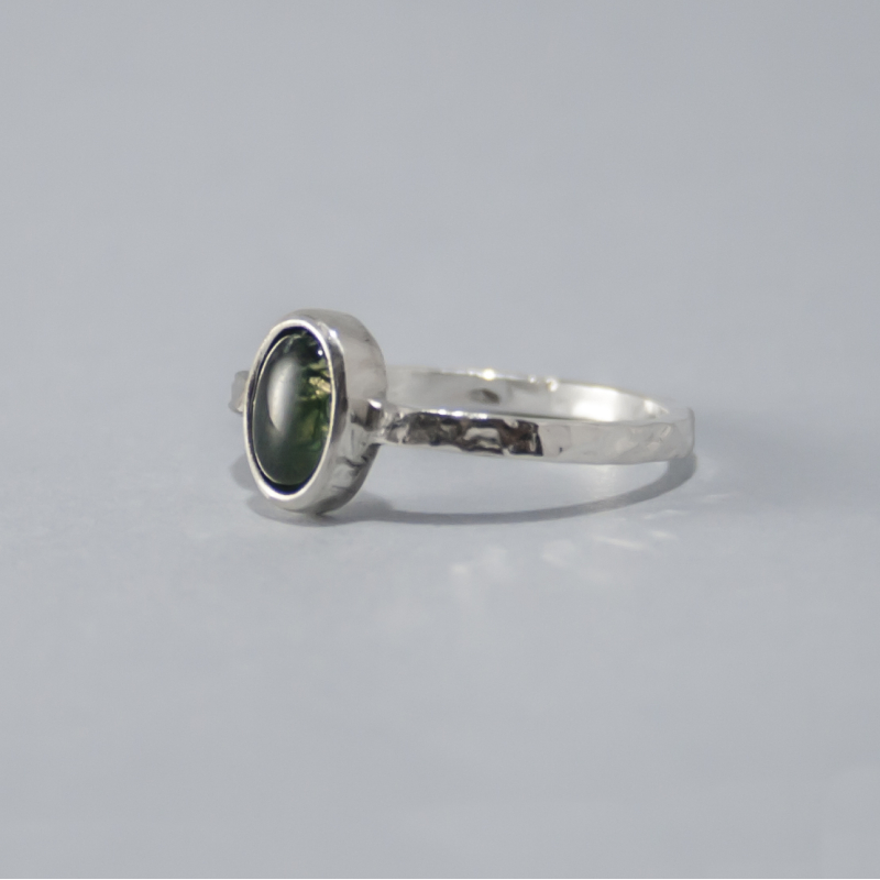 SILVER RING WITH GREEN MOSS AGATE 