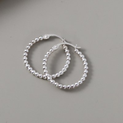 ZILVEREN 'BEAD' OORBELLEN 